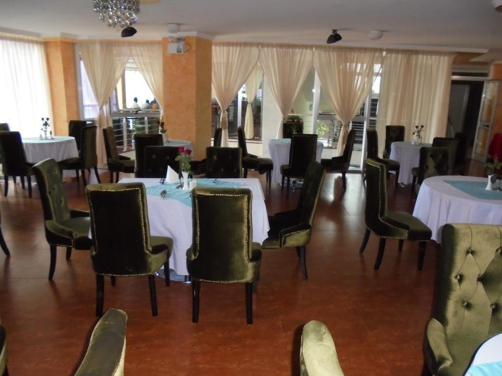 Aphrodite International Hotel アジス・アベバ エクステリア 写真